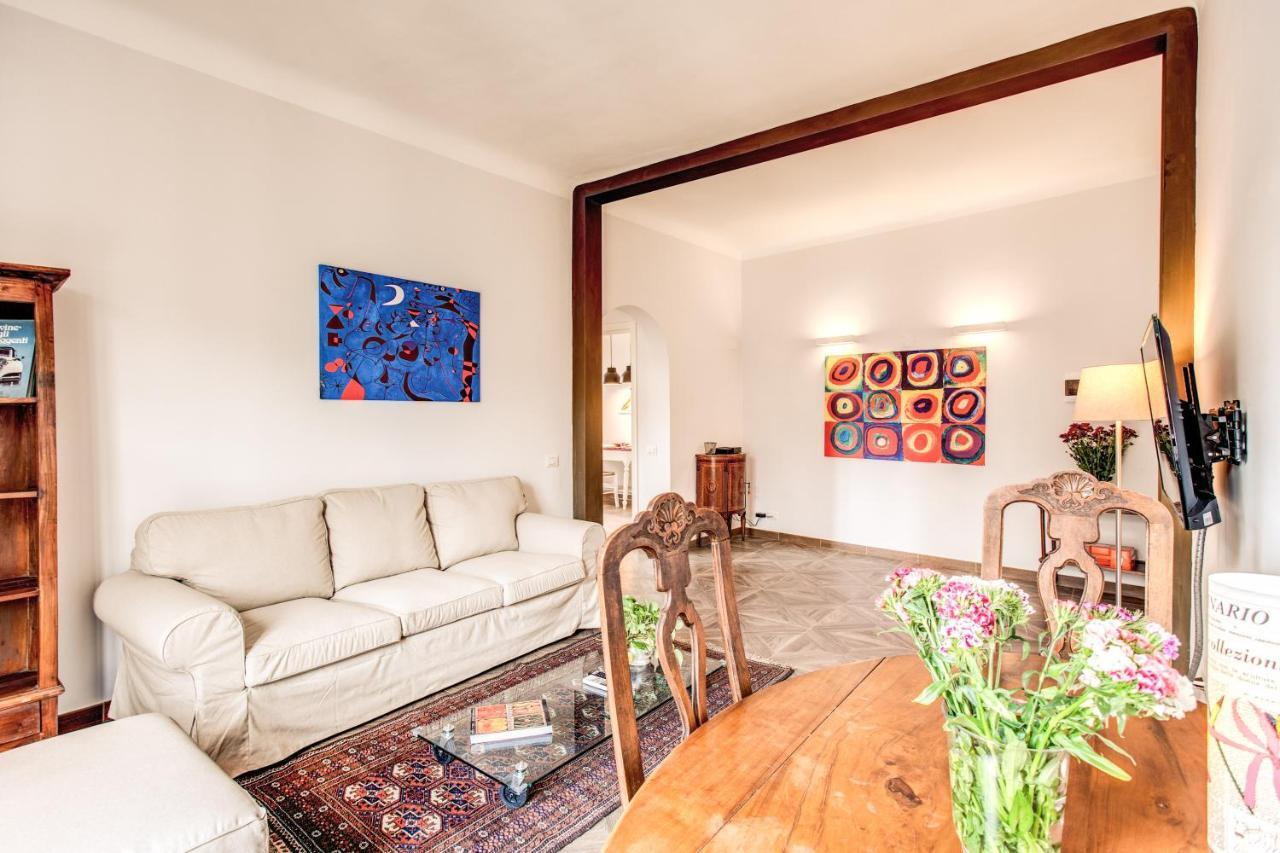 شقة Cavour Attic With Terrace روما المظهر الخارجي الصورة