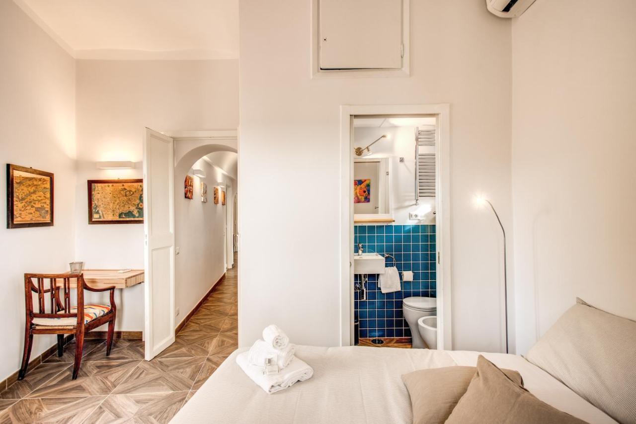 شقة Cavour Attic With Terrace روما المظهر الخارجي الصورة